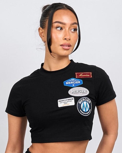 T-shirt nera da donna con badge OG