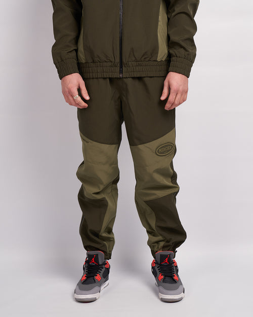 Khaki Cargos met utility-panelen