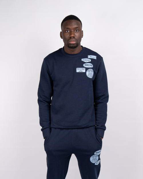 Bleu marine ciel Tonal Badge Crewneck